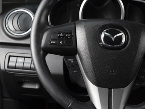 Внедорожник Mazda CX-7 2011 года, 1140000 рублей, Омск