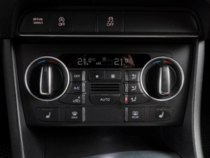 Внедорожник Audi Q3 2014 года, 1899000 рублей, Тюмень