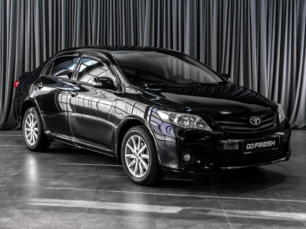 Седан Toyota Corolla 2013 года, 1400000 рублей, Тюмень
