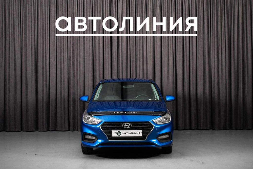 Седан Hyundai Solaris 2018 года, 799000 рублей, Красноярск