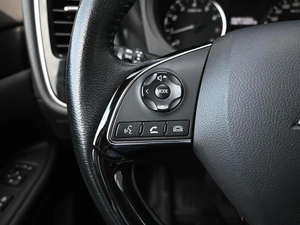 Внедорожник Mitsubishi Outlander 2021 года, 1999000 рублей, Кирилловка