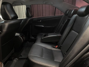 Седан Toyota Camry 2017 года, 2150000 рублей, Красноярск