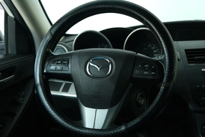 Седан Mazda 3 2011 года, 889000 рублей, Омск