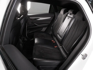 Внедорожник BMW X6 2018 года, 3479000 рублей, Красный Пахарь