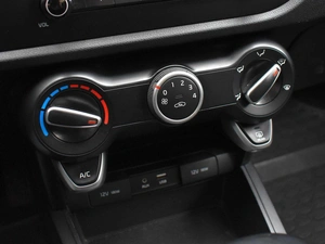 Седан Kia Rio 2019 года, 1166000 рублей, Краснодар