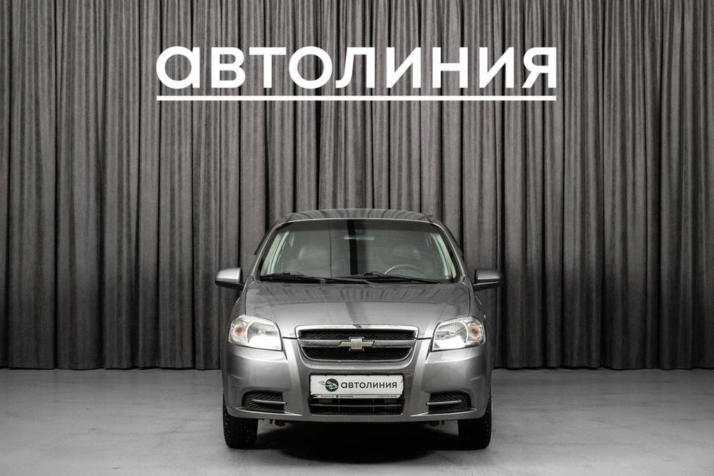 Седан Chevrolet Aveo 2010 года, 549000 рублей, Красноярск