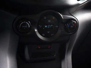 Внедорожник Ford EcoSport 2016 года, 1079000 рублей, Красный Пахарь
