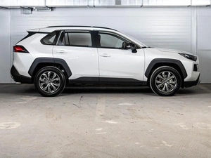 Внедорожник Toyota RAV4 2024 года, 4255000 рублей, Ставрополь