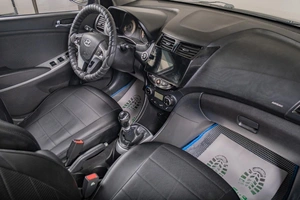 Седан Hyundai Solaris 2013 года, 729000 рублей, Томск