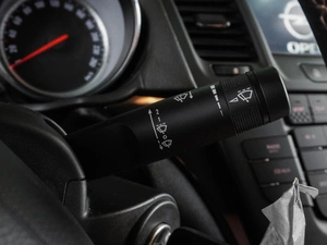 Седан Opel Insignia 2013 года, 1335000 рублей, Воронеж