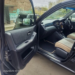 Внедорожник Toyota Kluger 2001 года, 975000 рублей, Канск