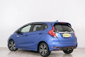 Хетчбэк Honda Fit 2018 года, 1759000 рублей, Красноярск