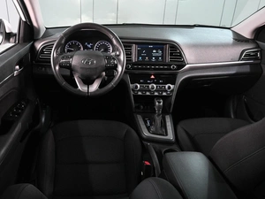 Седан Hyundai Elantra 2020 года, 1649000 рублей, Ростов-на-Дону