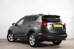 Внедорожник Toyota RAV4 2014 года, 2099000 рублей, Новосибирск