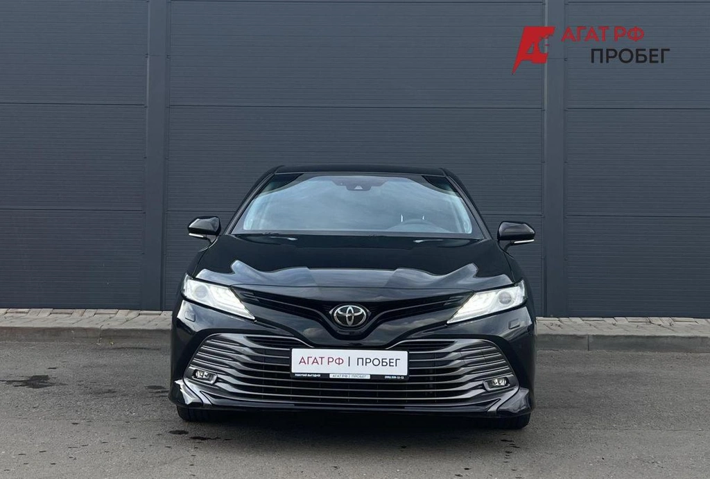 Седан Toyota Camry 2020 года, 2925000 рублей, Солонцы