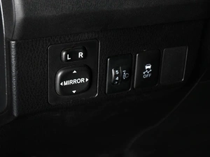 Внедорожник Toyota RAV4 2013 года, 1879000 рублей, Ростов-на-Дону