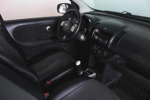 Хетчбэк Nissan Note 2011 года, 459000 рублей, Пермь