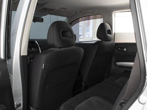 Внедорожник Nissan X-Trail 2012 года, 1240000 рублей, Омск