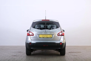 Внедорожник Nissan Qashqai+2 2011 года, 1029000 рублей, Омск