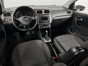 Седан Volkswagen Polo 2017 года, 998900 рублей, Казань