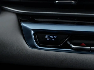 Седан Geely Emgrand 2023 года, 1716444 рублей, Москва