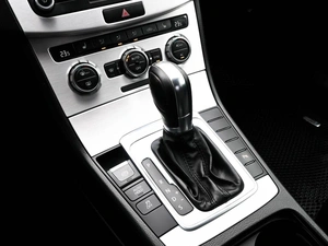 Седан Volkswagen Passat 2012 года, 899000 рублей, Волгоград