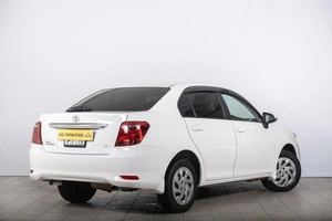 Седан Toyota Corolla Axio 2021 года, 1529000 рублей, Томск