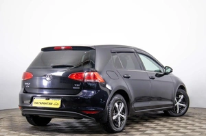 Хетчбэк Volkswagen Golf 2013 года, 919000 рублей, Пермь