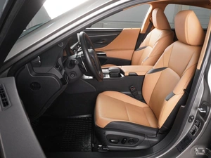 Седан Lexus ES 2022 года, 5830000 рублей, Минеральные Воды