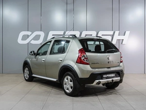 Хетчбэк Renault Sandero Stepway 2014 года, 1019000 рублей, Воронеж