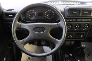 Внедорожник ВАЗ (LADA) 4x4 (Нива) 2020 года, 819000 рублей, Омск