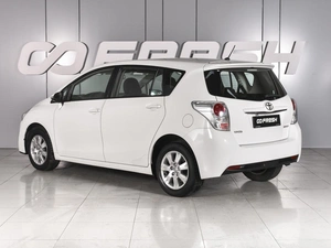 Минивэн Toyota Verso 2013 года, 1199000 рублей, Ростов-на-Дону