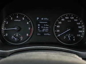 Седан Hyundai Solaris 2018 года, 1524000 рублей, Кирилловка