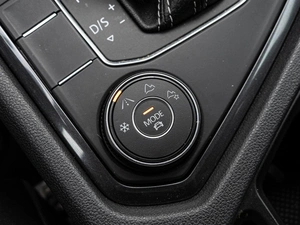 Внедорожник Volkswagen Tiguan 2020 года, 3150000 рублей, Краснодар