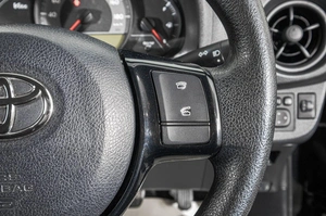 Хетчбэк Toyota Vitz 2018 года, 999000 рублей, Барнаул