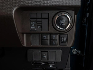 Минивэн Toyota Roomy 2020 года, 1150000 рублей, Краснодар