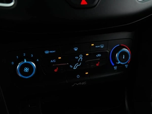 Хетчбэк Ford Focus 2017 года, 999000 рублей, Москва