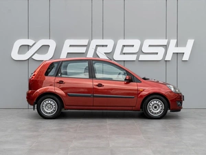 Хетчбэк Ford Fiesta 2006 года, 540000 рублей, Краснодар