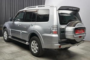 Внедорожник Mitsubishi Pajero 2010 года, 2149000 рублей, Красноярск
