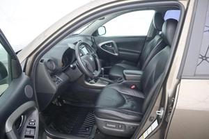 Внедорожник Toyota RAV4 2011 года, 1465000 рублей, Орёл