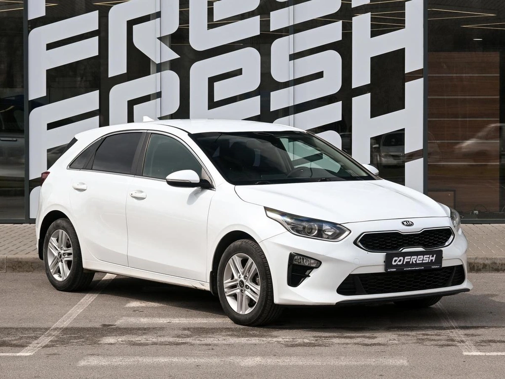 Хетчбэк Kia Ceed 2019 года, 1838000 рублей, Волгоград