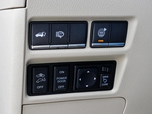 Внедорожник Nissan Patrol 2012 года, 1700000 рублей, Большой Сочи