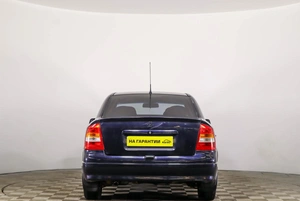 Седан Chevrolet Viva 2005 года, 379000 рублей, Пермь
