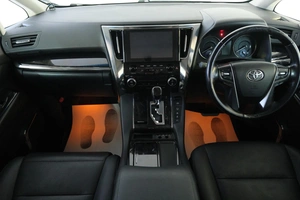 Минивэн Toyota Vellfire 2020 года, 5049000 рублей, Омск