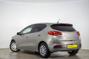 Хетчбэк Kia Ceed 2014 года, 949000 рублей, Оренбург