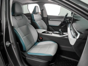 Седан Geely Emgrand 2023 года, 1660000 рублей, Воронеж