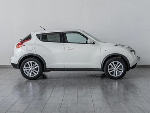 Внедорожник Nissan Juke 2012 года, 1249000 рублей, Саратов