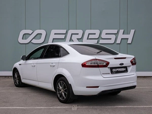 Седан Ford Mondeo 2013 года, 899000 рублей, Большой Сочи