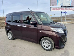 Минивэн Toyota Roomy 2018 года, 1000000 рублей, Ужур