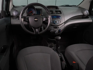 Хетчбэк Chevrolet Spark 2013 года, 574000 рублей, Воронеж